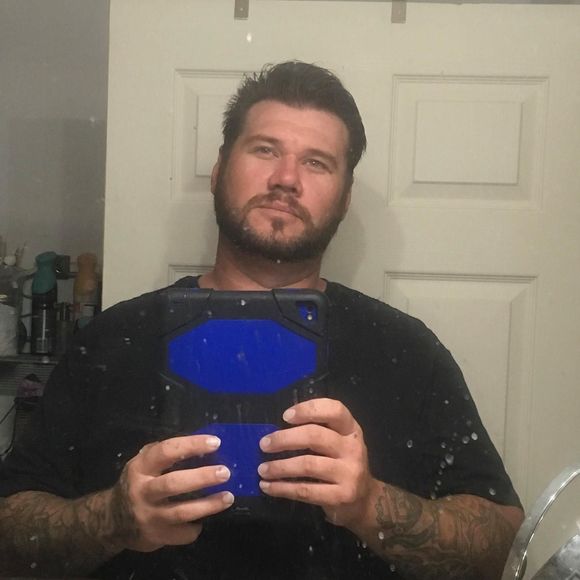 Meet your Posher, Jared - Picture 1 of 1